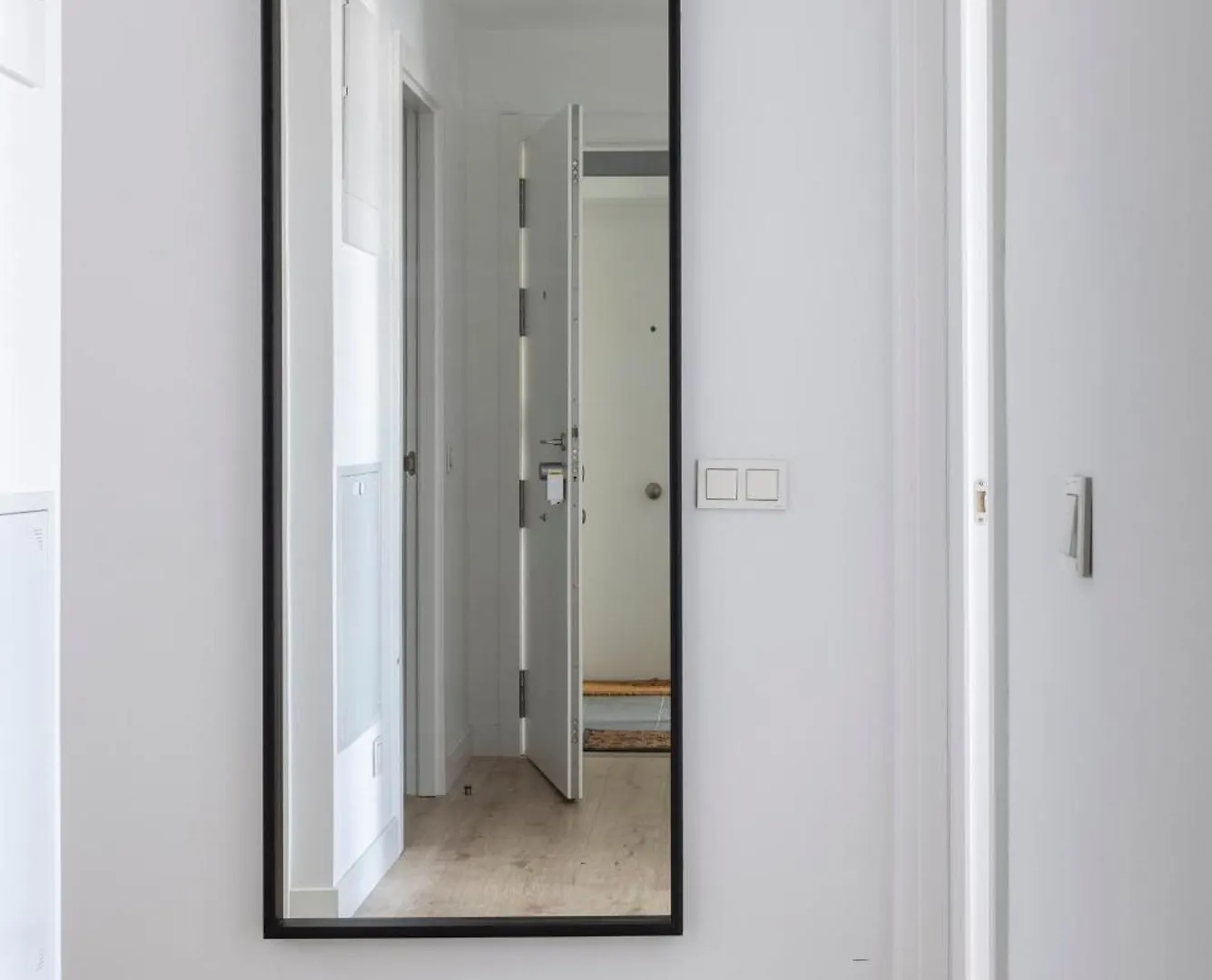 Malaga Urban Sky 3 Bed Apartment 22K